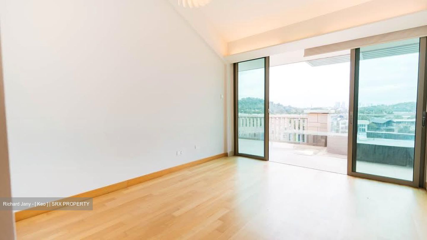 The Berth By The Cove (D4), Condominium #583546161